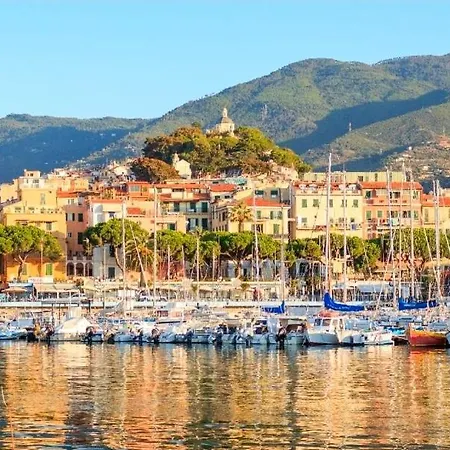 Lola's Centro Semesterbostad *