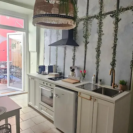 Lola's Centro