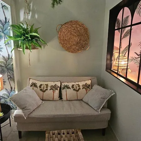 Lola's Centro